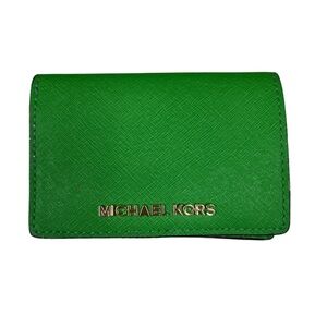 Michael Kors Jet Set Travel Medium Leather Bifold Zip Coin Wallet in Fern Green